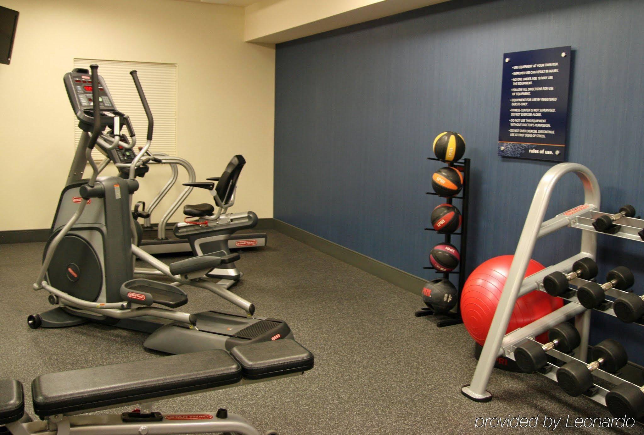 Hampton Inn & Suites Берлингтон Экстерьер фото